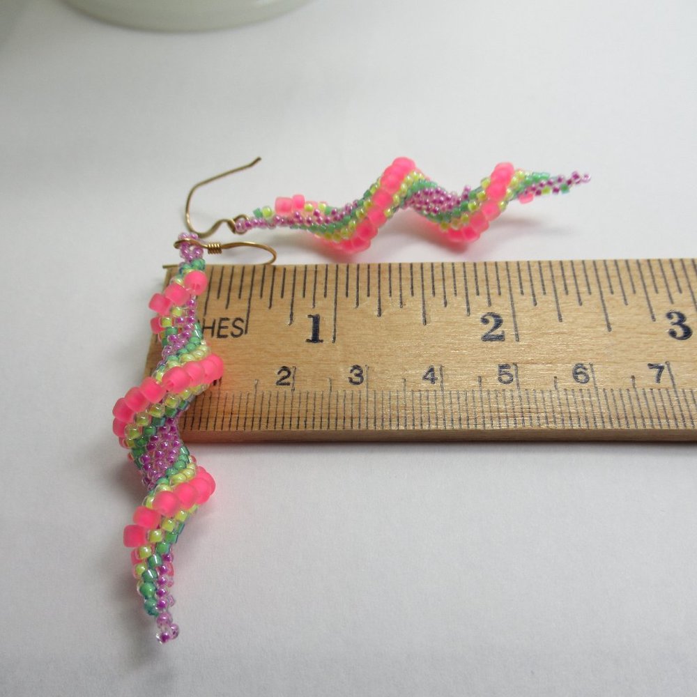 Hand Stitched Spiral earrings - Picture 6 of 10